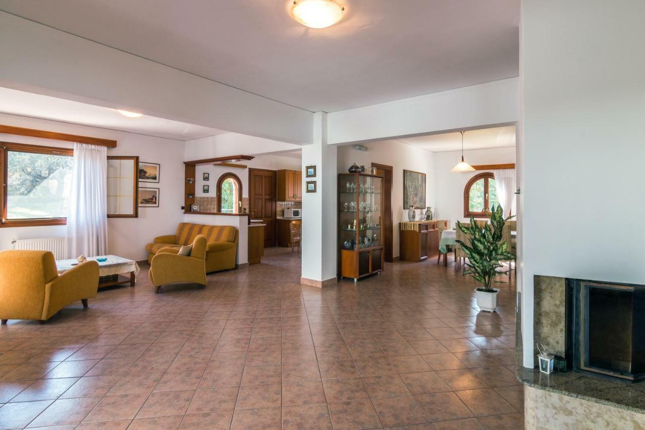 لينثوس Villa Pylona المظهر الخارجي الصورة